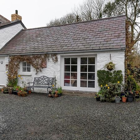 Secluded Holiday Home In Ceredigion With Garden Pennant  Kültér fotó
